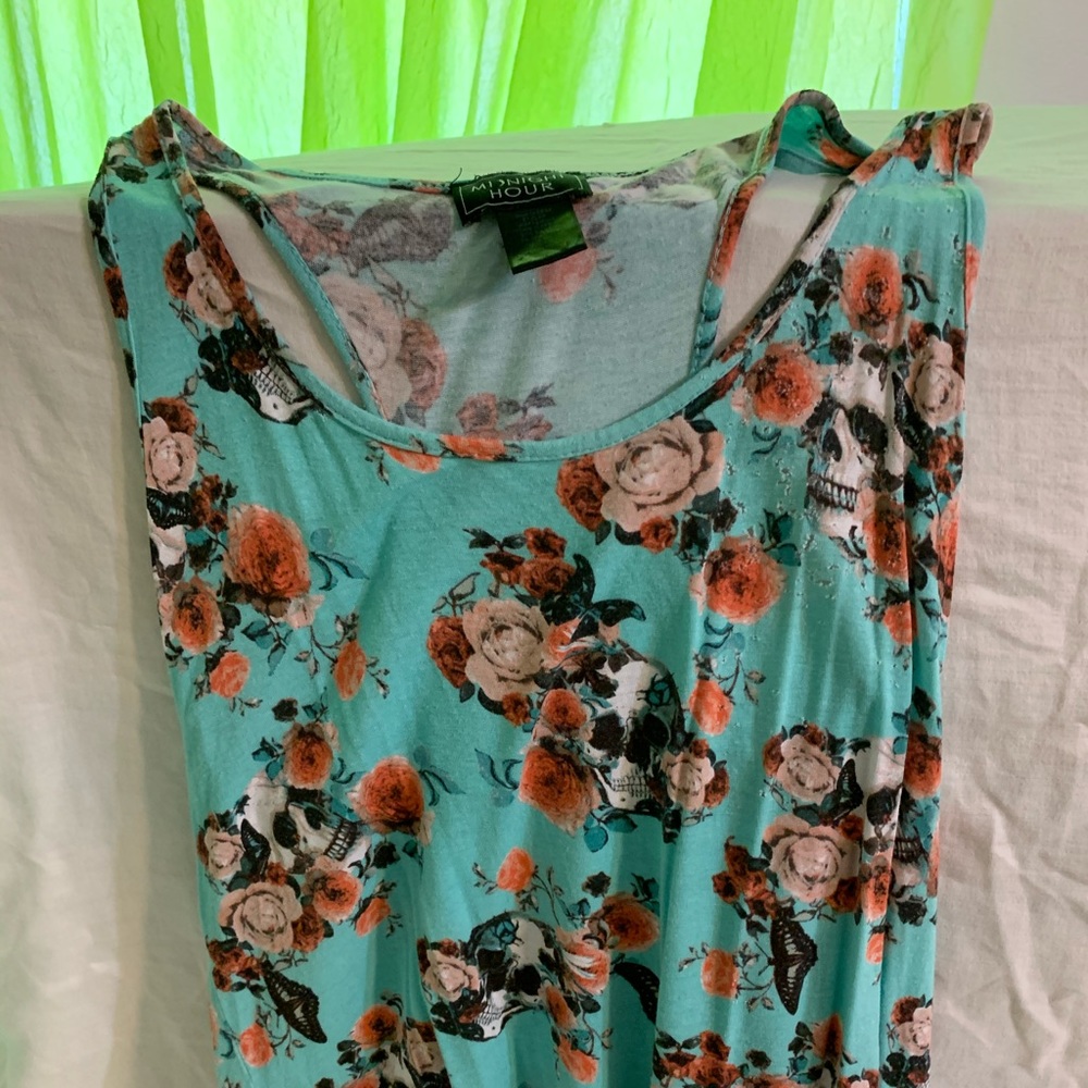 Shirt - Picture 3 of 5